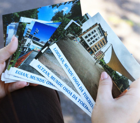 txulo postalak