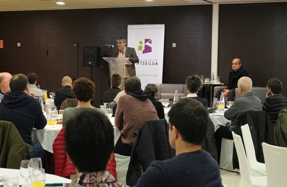 Hizkuntza-politika berritzeko bide-orria garatuko du Kontseiluak