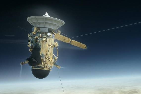 Cassiniren suizidioari esker Saturnoren eraztunen adina dakigu