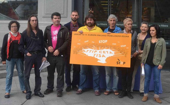 38 eragile sozial, sindikal eta politikok "Euskal Herriak #TTIPEZ !" kanpaina aurkeztu dute ttipez.eus