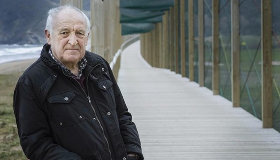 Anjel Lertxundik BERRIAko zutabea idazteari utziko dio