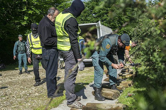 Guardia Zibilaren zuzendariak ez du haren aurkako sentimendurik ikusten Euskal Herrian