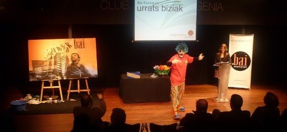 Bai Euskarari Sariak Refractarios Kelsen eta Hirukide Ikastetxearentzat