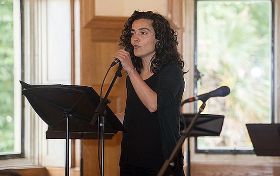 Maialen Lujanbioren hitzaldi kritikoa EHUko Uda Ikastaroen irekieran