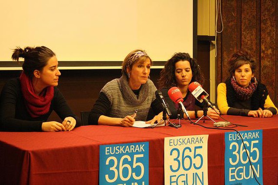 Euskarak 365 egun ekimena aurkeztu du Topaguneak