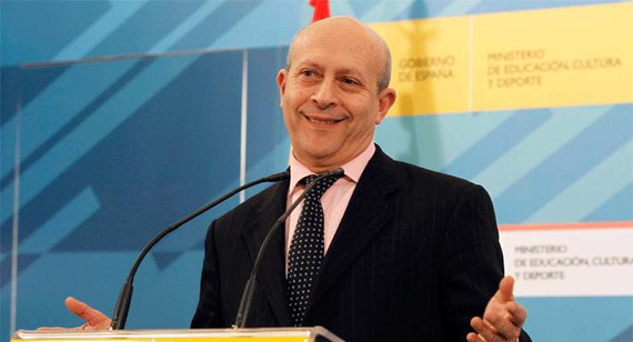 LOMCE = erlijioa + sexismoa + elitismoa X espainolismoa