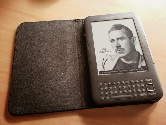 Eguneratu zure Kindle zaharra bihar baino lehen