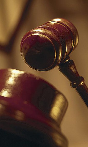 Abokatu izateko azterketa ezin euskaraz egin