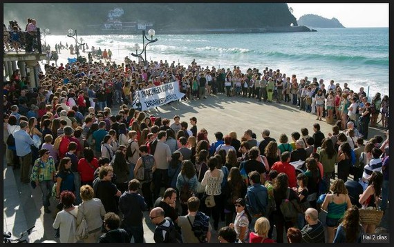 Ertzaintzak Zarauzko sexu eraso salaketa faltsutzat jo ondoren, udalaren adierazpena