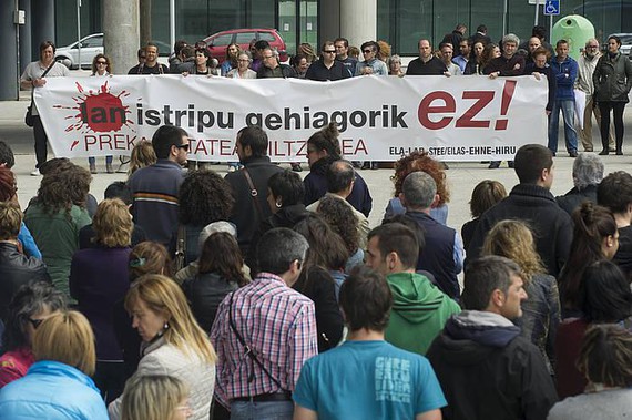 EHUko obretan hildako langileak ez zuen kontraturik