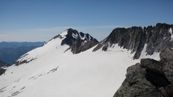 Aragoiko Pirinioetako 160 hirumilakoen izen ofizialak aragoieraz ezarri dituzte