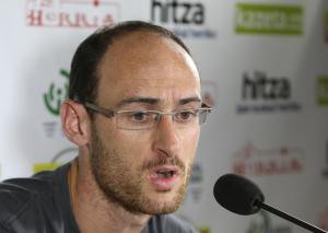 Amets Arzallus : "Beti ez da euskararen erabilpena egunerokoan nahi genukena bezain indarrez ematen"