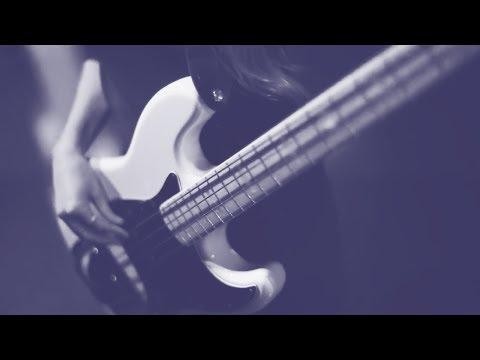 "Emakumeak oholtzara", euskal musika genero ikuspegitik aztertuta