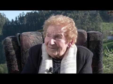 "Amoroto, ahotik bihotzera" dokumentalaren aurkezpena