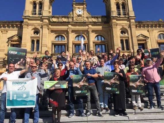 Estatus politikoaz galdeketa egingo dute Donostian azaroaren 18an