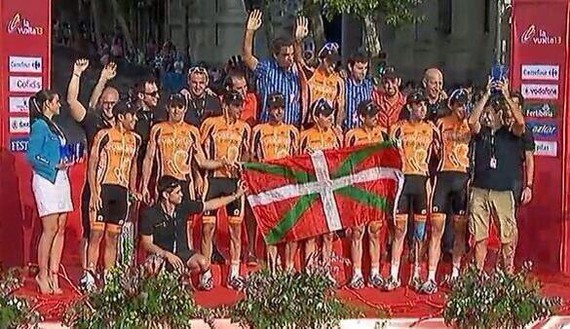 Gure garaipenik handiena 20 urtean Euskal Herriaren izenean leihatzea izan da!