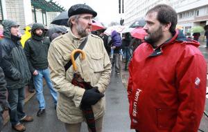 Seaskaren ondotik eskola okzitaniarren kontra hasi da Durand prefeta