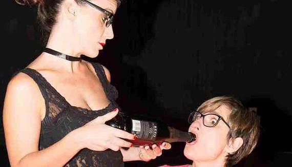 Morbus Operandi: Graziarik egiten ez duen komedia