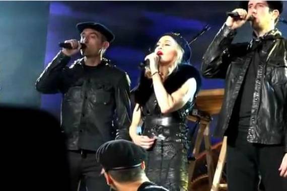 Madonna eta Kalakan mundu biran elkarrekin