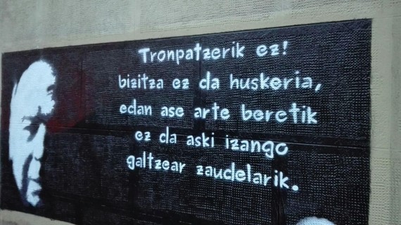 Mikel Laboaren omenezko murala berriz agertu da Antiguan 
