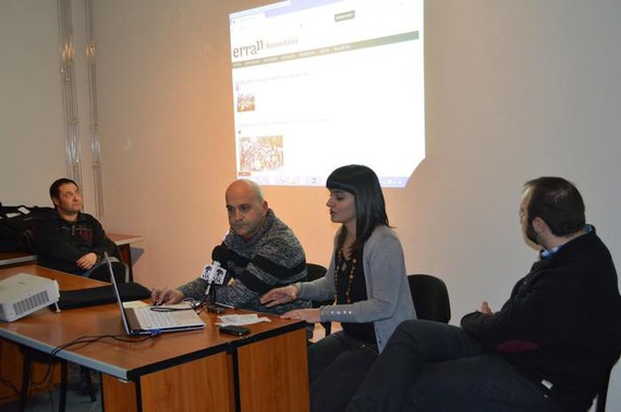 Xorroxinek eta Ttipi-Ttapak bat egin dute Erran.eus Nafarroa iparraldeko eta Xaretako atarian