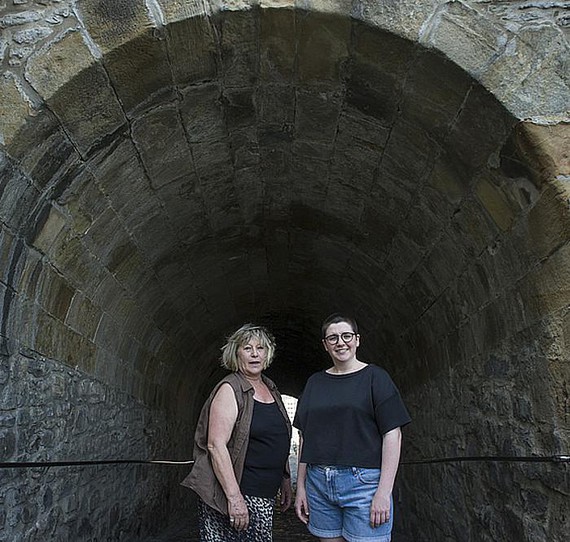 Ahomentan hizketaldiak hasteko: Amaia Lasa eta Danele Sarriugarte