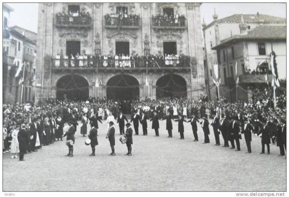 "Kontua da ez daukagula ikuspegirik gure tribuaren geroaz", Mikel Irizarrek