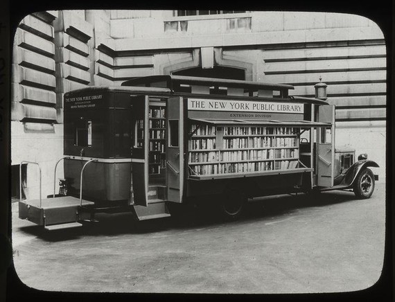 Liburutegien aldeko manifestua