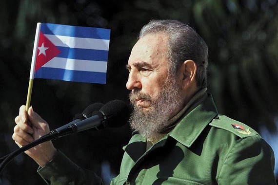 Fidel Castro, "zaldi errebelde baten heriotza"