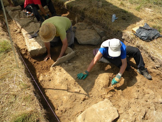 Arkeologia Tolosaldean: crowdfunding eta bisita gidatuak.