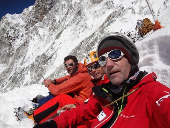 Mendizale italiar bat erreskatatu dute Iñurrategik, Zabalzak eta Vallejok Gasherbrum IIn