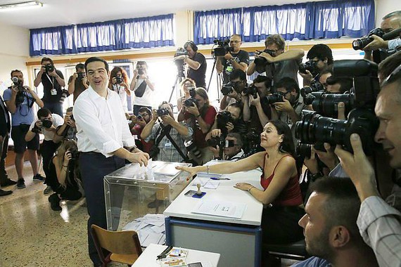  Ezetzak irabazi du Grezian (%61)