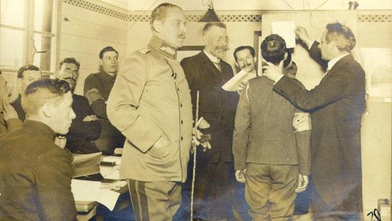 Lehen mundu gerrako preso euskaldunen material fonografikoaren aurkezpena