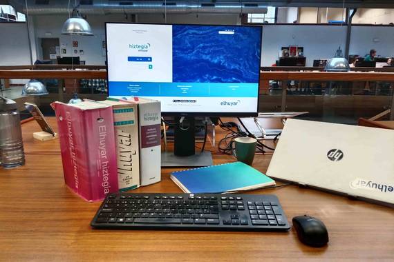 Elhuyar Hiztegia: 30 urte eta 75 milioi kontsulta