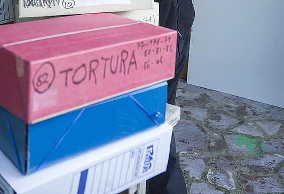 Eva Foresten lana, tortura testigantzak jasotzea, ondare publikora