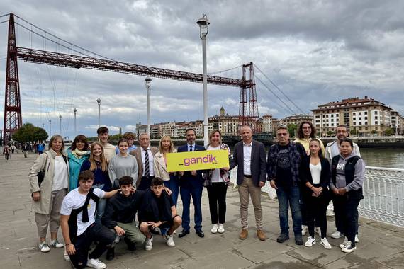 Tokiko merkataritza eta gazteak, 'Gandik' proiektuan lotuta PuntuEus-en eskutik