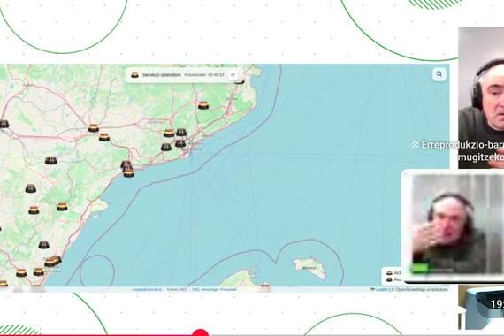 Balizak eta mapak, arrazistak eta ligatzea