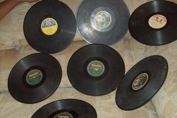 Binilozko diskoen salmentak CDena gaindituko du