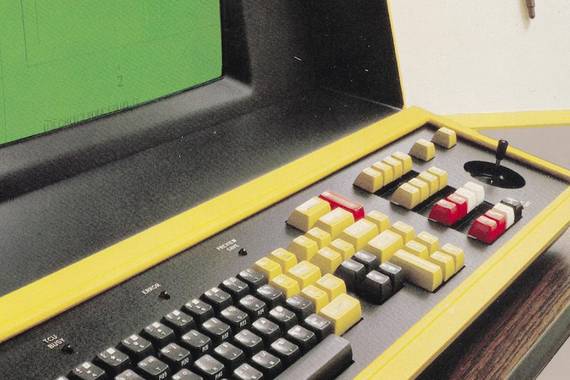 Konputagailu koloretsu zoragarriak genituenean