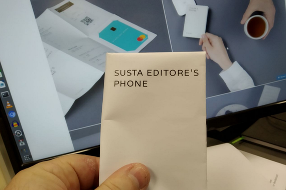 Paper Phone, paperezko eskuko telefonoa