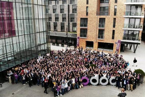 Python teknologien adar desberdinetan, nazioarteko biltzarretan