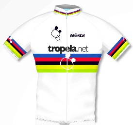 Tropelak 10 urte bete ditu