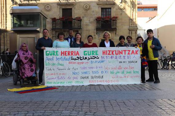 Zarauzko 35 hizkuntzak