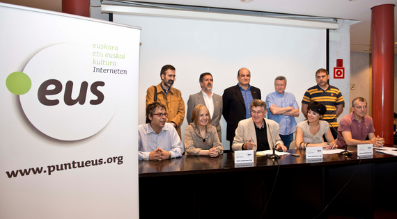 .eus: iritsi da euskararen herriaren nazioarteko aitortza