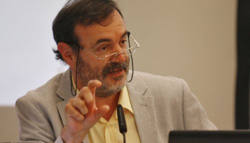 Euskaltzaindiko Gramatika Batzordeko kideek dimisioa eman dute